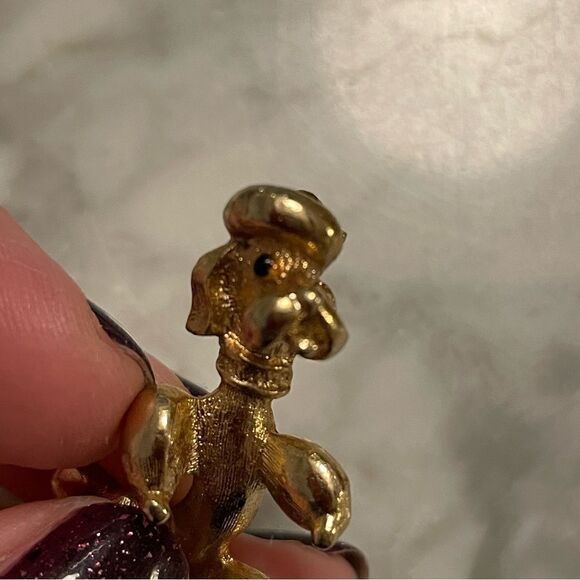 Vintage Sarah Coventry Gold Poodle Dog Pin Brooch - Picture 2 of 5